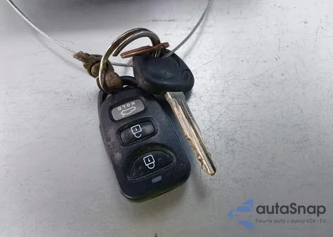 2017 Hyundai Elantra Se из США, поврежденный, VIN 5NPD74LF5HH126776